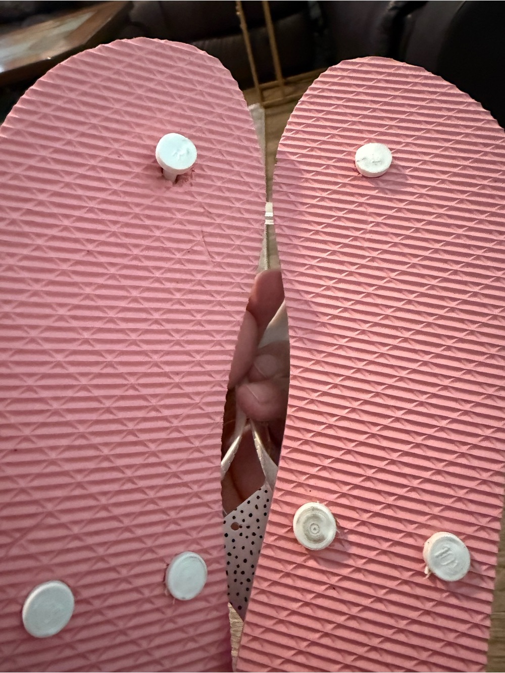 Old Navy Pink Bee Print Flip Flops with White Straps - Picture 4 of 4